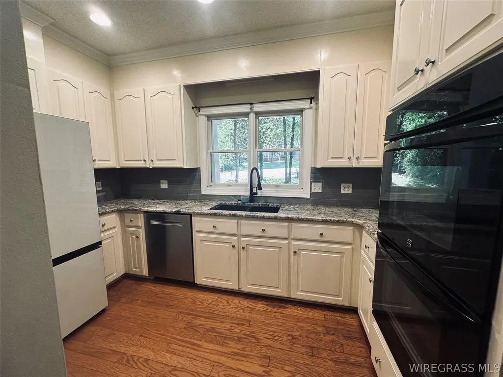 123 Lockwynn Trace Dothan AL 36303