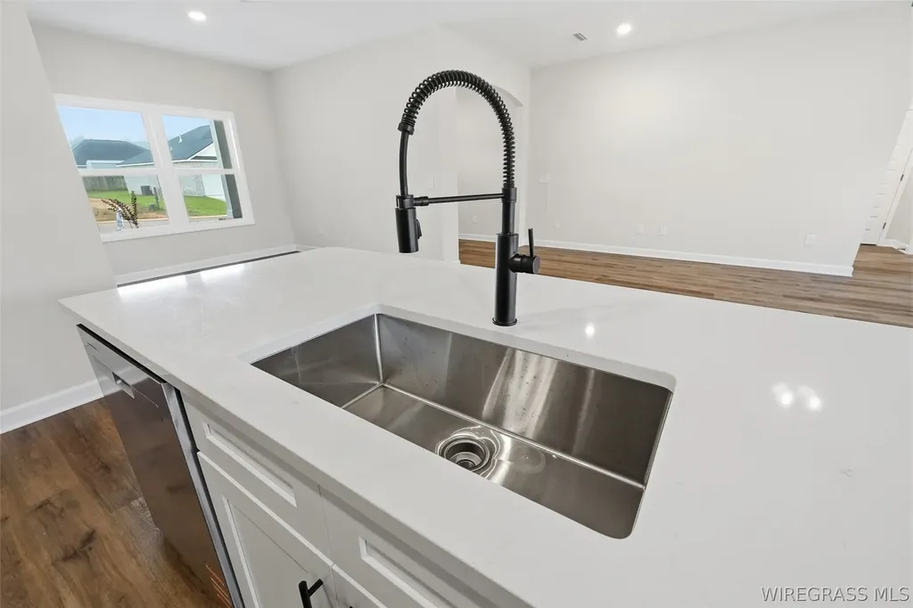 326 Thornbird Loop Enterprise AL 36330