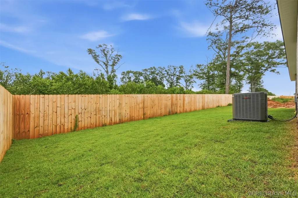 326 Thornbird Loop Enterprise AL 36330