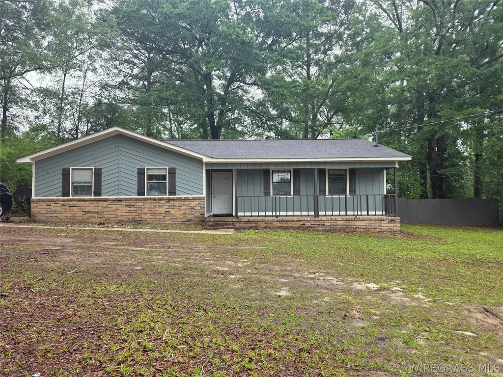 1005 Harris Road Ozark AL 36360