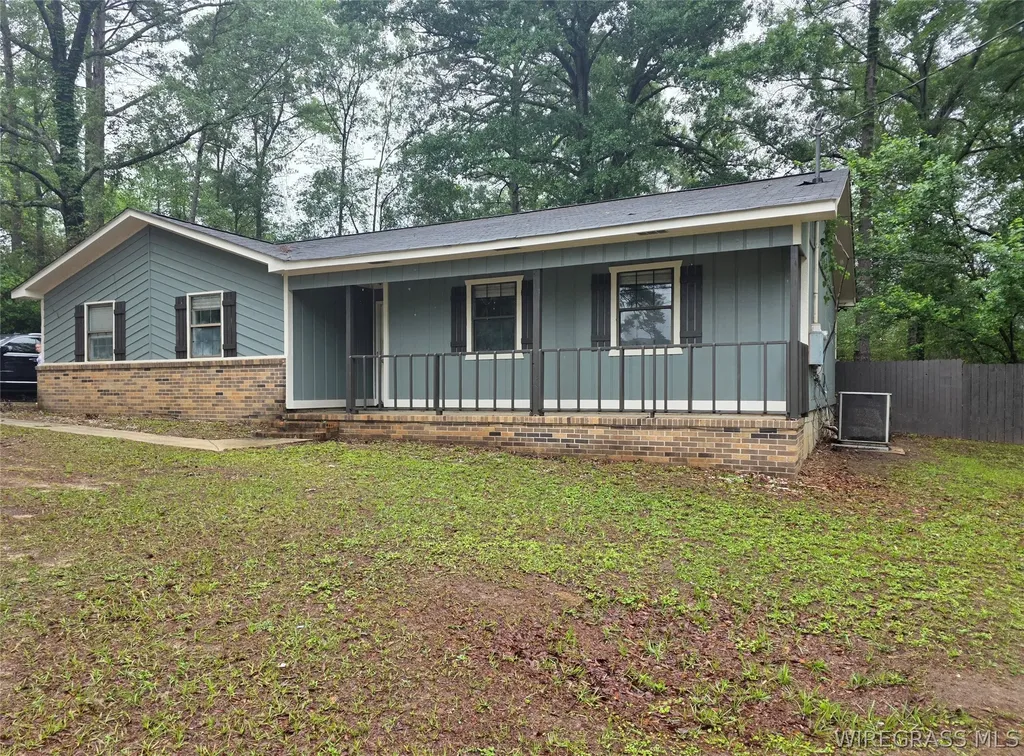 1005 Harris Road Ozark AL 36360
