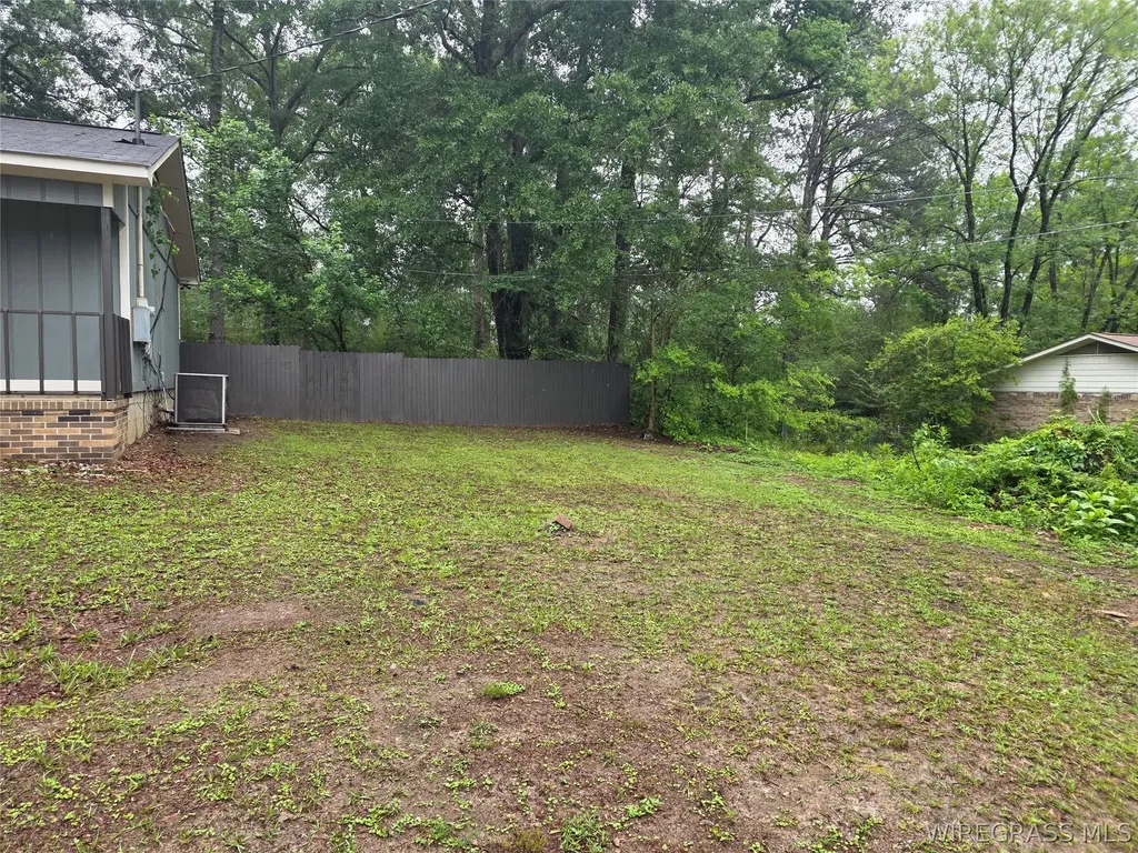1005 Harris Road Ozark AL 36360