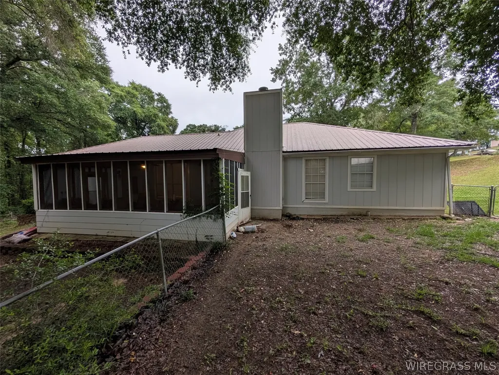 203 Scotty Lane Enterprise AL 36330