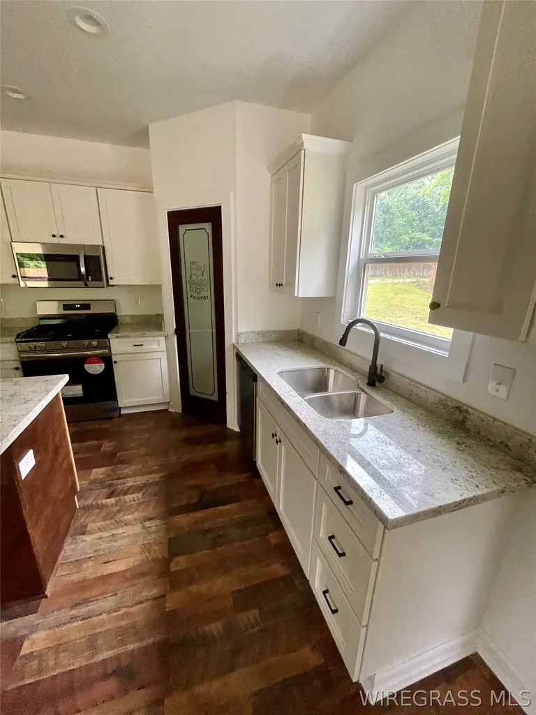 149 Russell Place Elba AL 36323