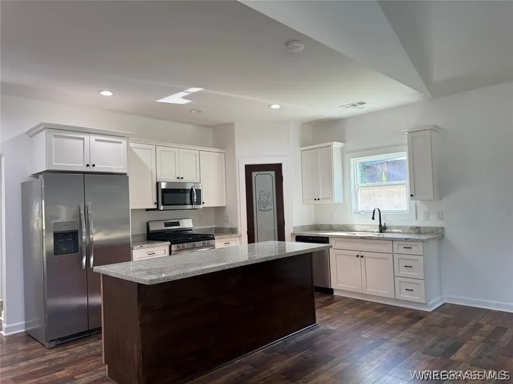 149 Russell Place Elba AL 36323
