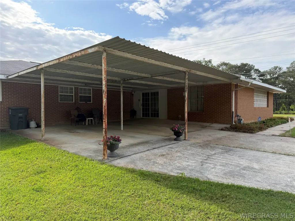 212 George Wallace Drive Enterprise AL 36330