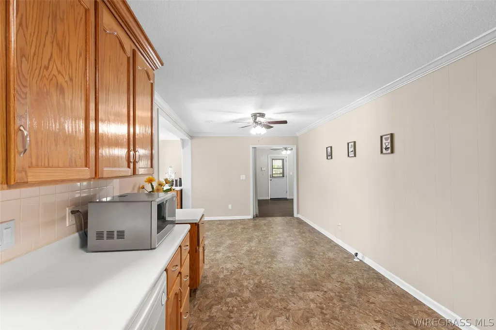 208 Deerfield Drive Enterprise AL 36330