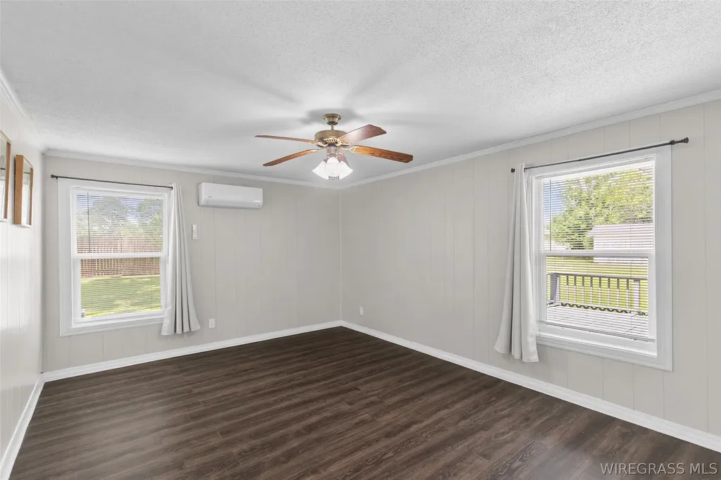 208 Deerfield Drive Enterprise AL 36330