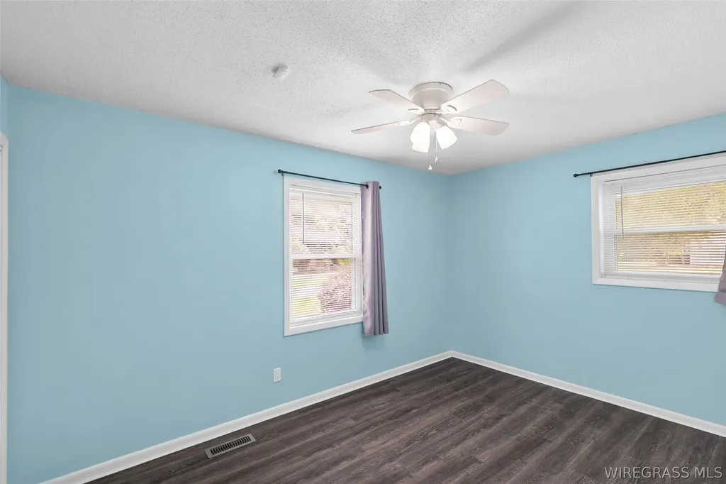 208 Deerfield Drive Enterprise AL 36330