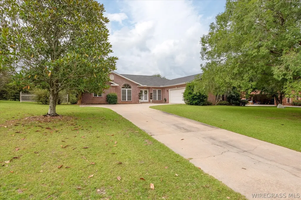 274 County Road 680 Road Coffee Springs AL 36318