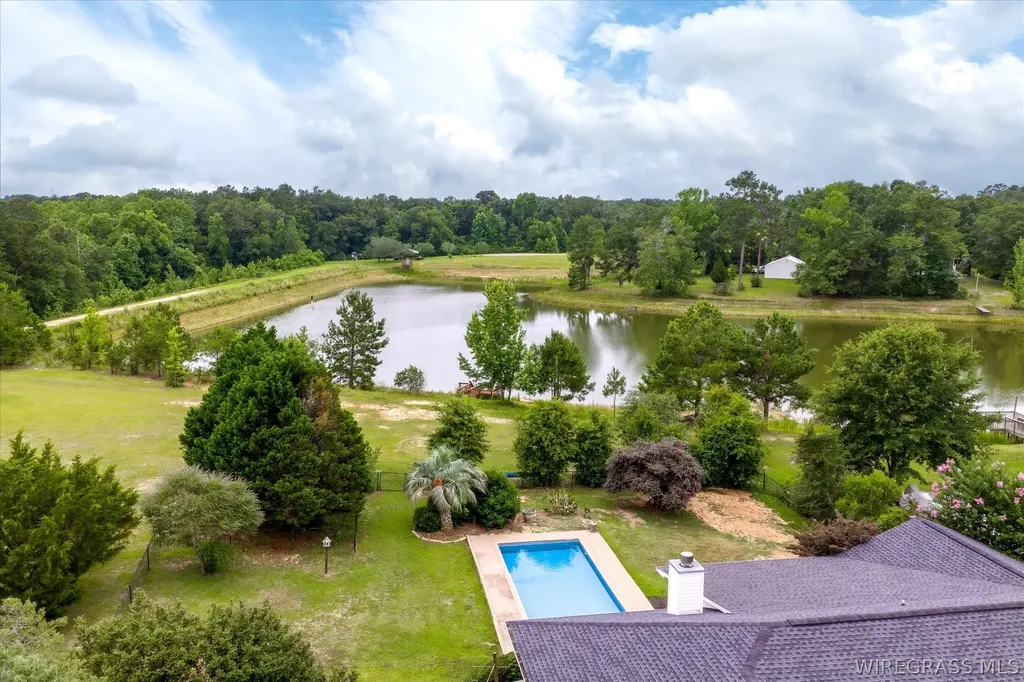274 County Road 680 Road Coffee Springs AL 36318