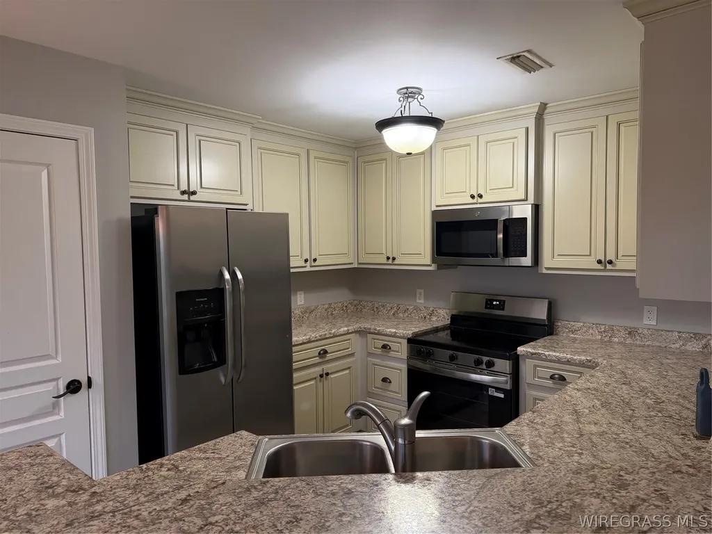 188 Abigail Court Daleville AL 36322