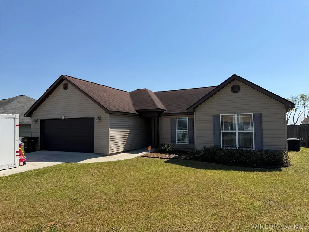 188 Abigail Court Daleville AL 36322