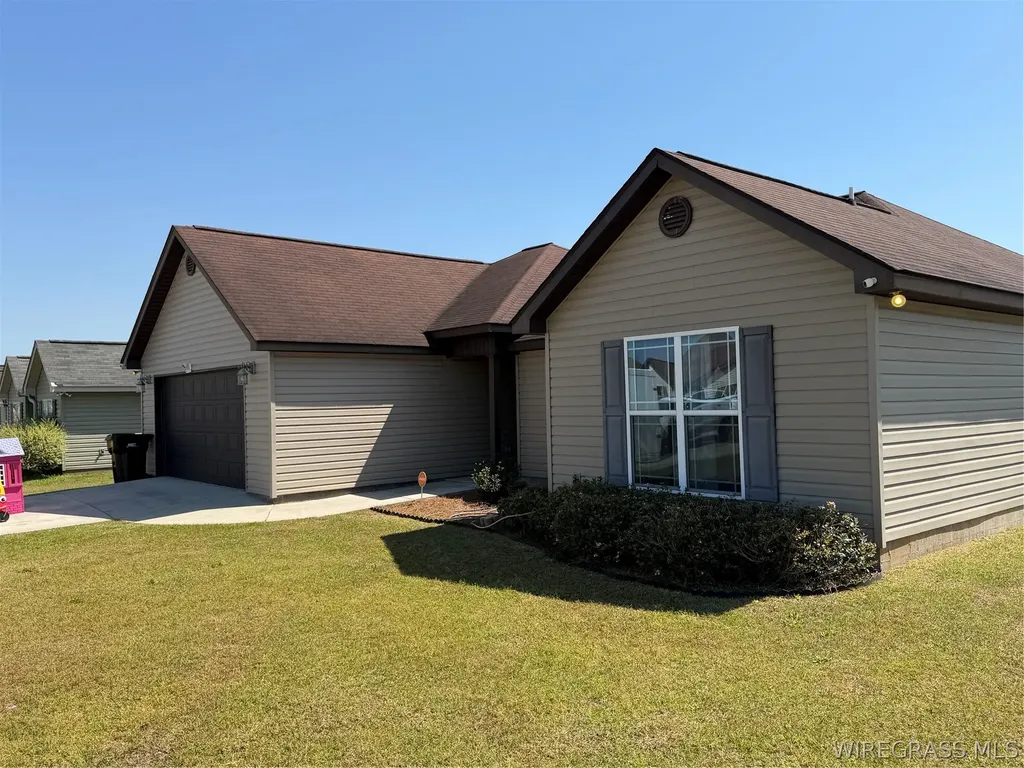 188 Abigail Court Daleville AL 36322