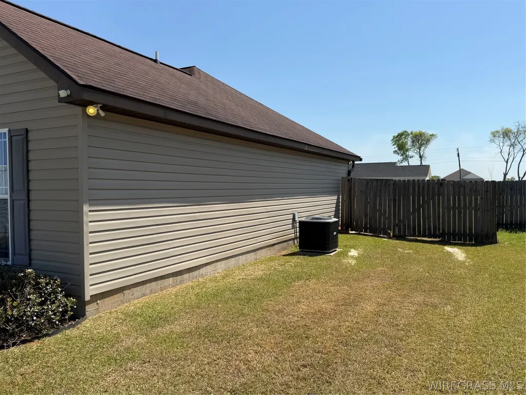 188 Abigail Court Daleville AL 36322