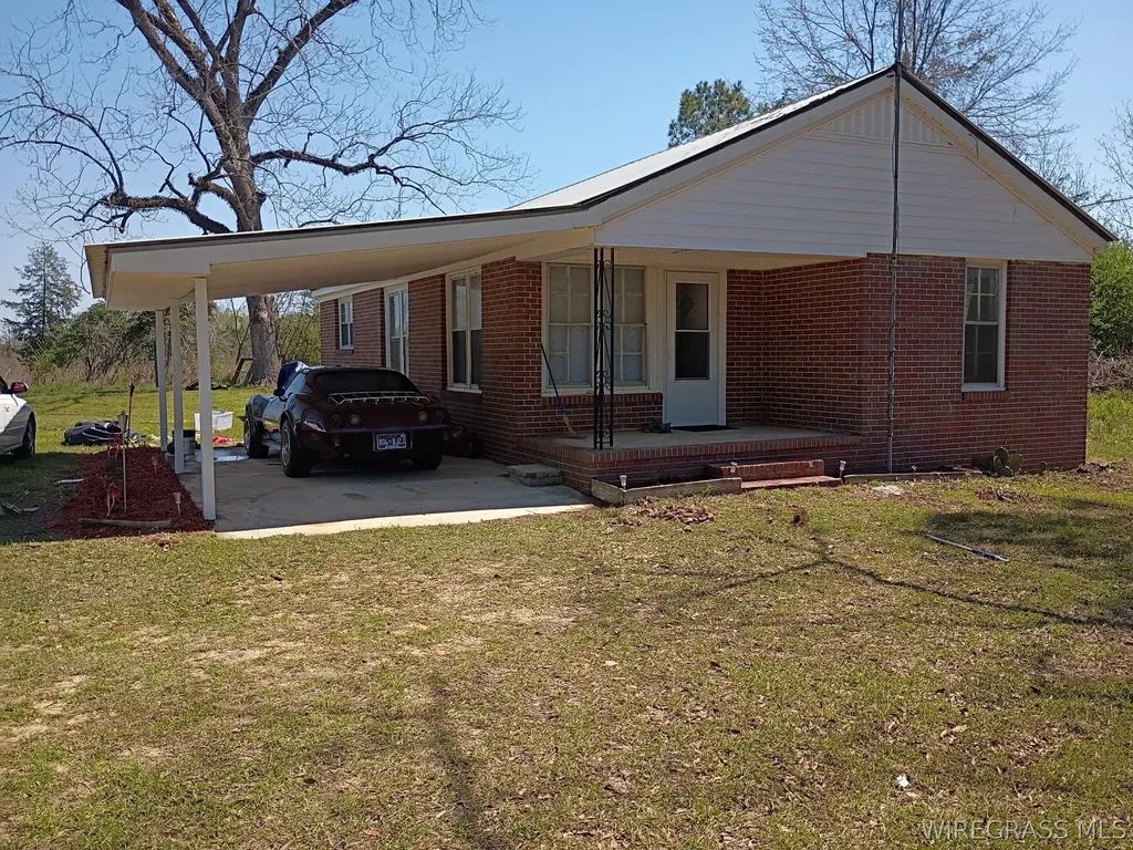 23938 Rosin Ridge Road Red Level AL 36474