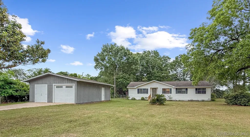 767 Will Logan Road Ozark AL 36360