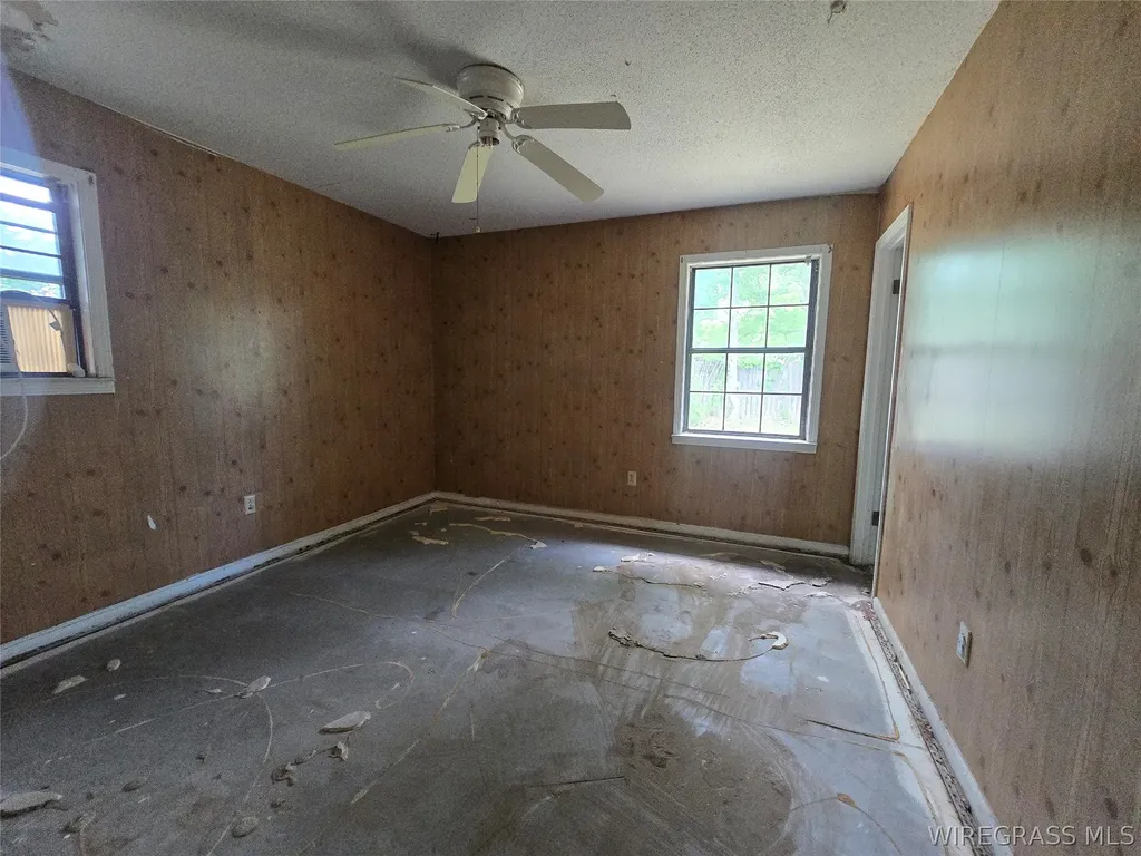 703 Moorehouse Drive Dothan AL 36303