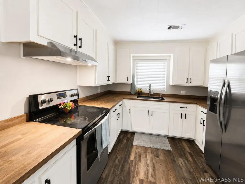 1832 County Road 119 Jack AL 36346