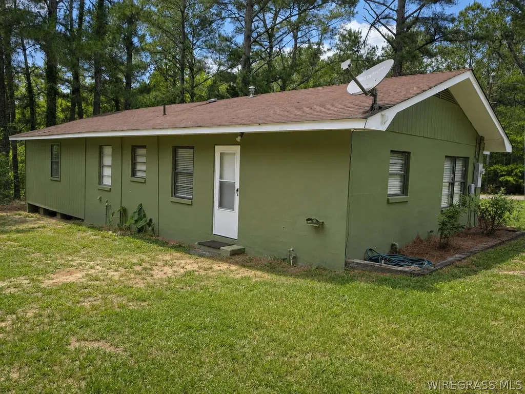 1832 County Road 119 Jack AL 36346