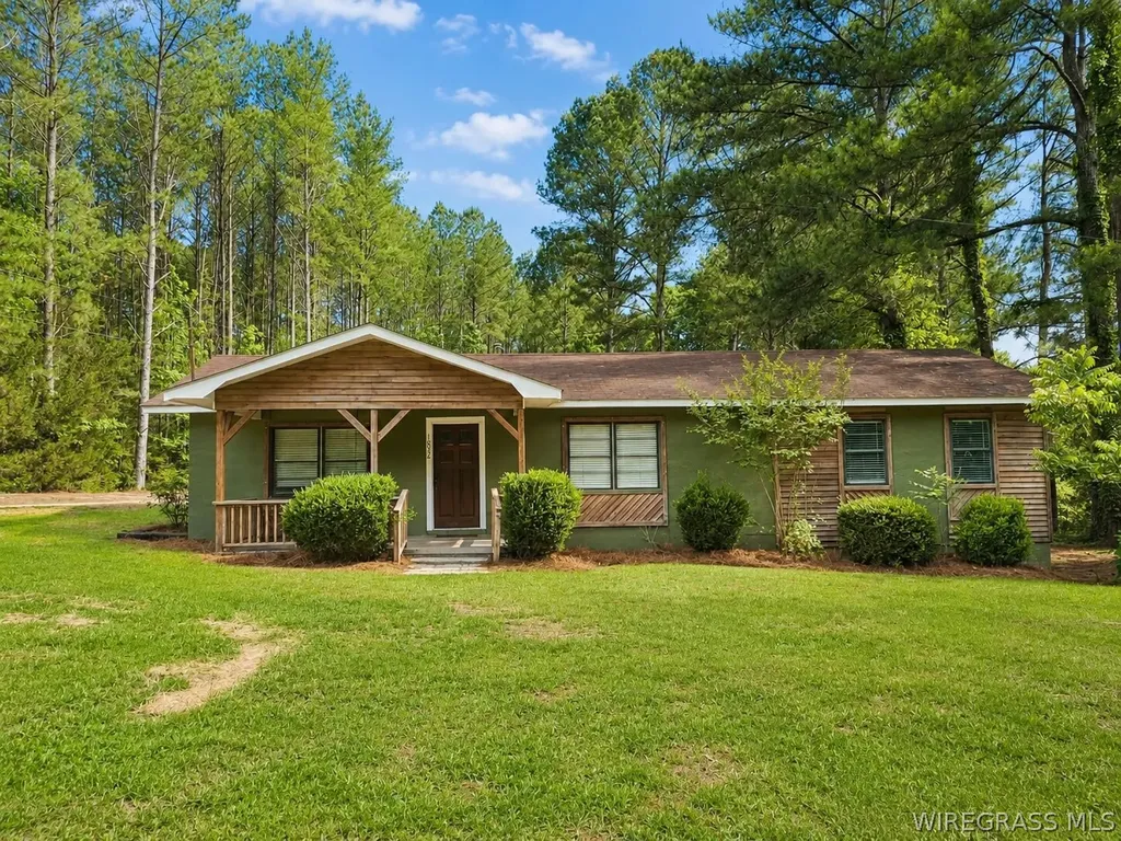 1832 County Road 119 Jack AL 36346