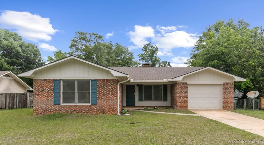 119 Foxhill Drive Enterprise AL 36330
