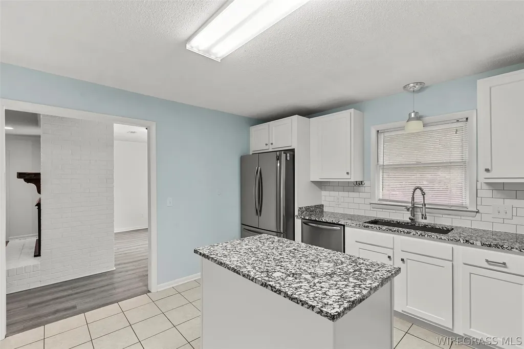 119 Foxhill Drive Enterprise AL 36330