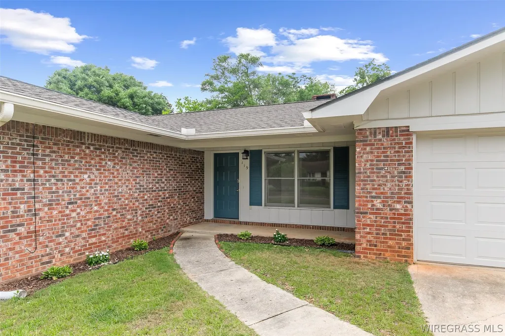 119 Foxhill Drive Enterprise AL 36330