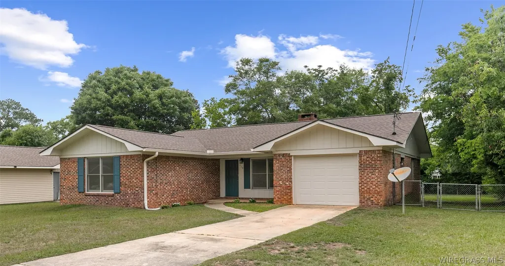 119 Foxhill Drive Enterprise AL 36330