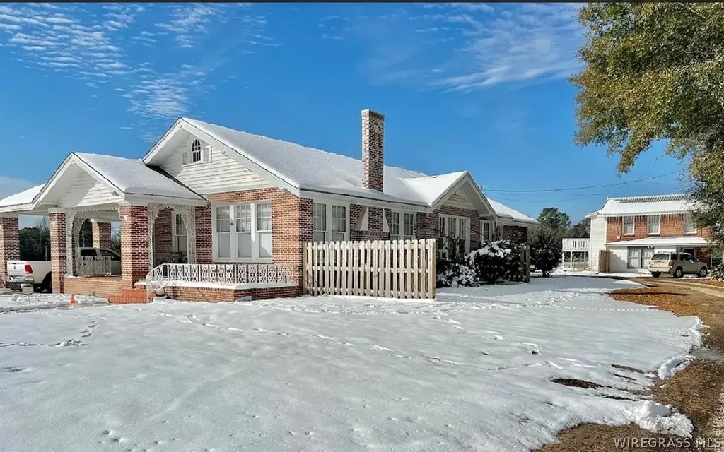 205 Adkinson Avenue Elba AL 36323