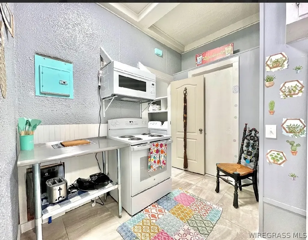 205 Adkinson Avenue Elba AL 36323