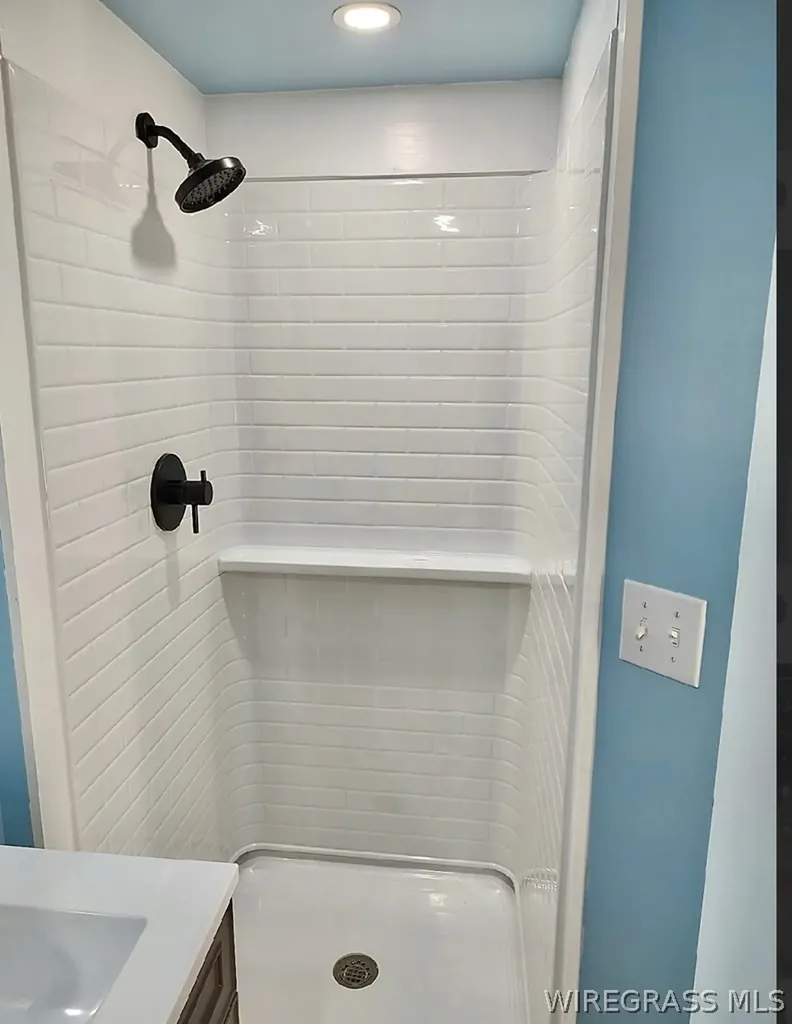 205 Adkinson Avenue Elba AL 36323