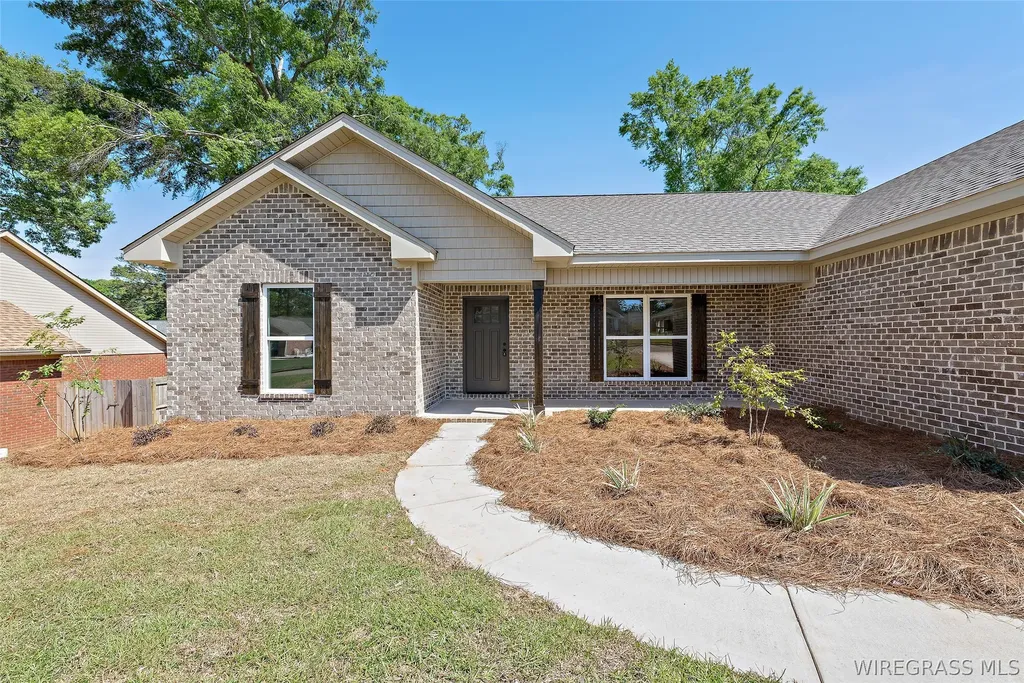 2823 Rocky Branch Road Enterprise AL 36330