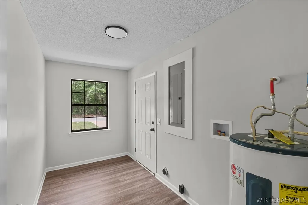 402 Coppinville Road Enterprise AL 36330