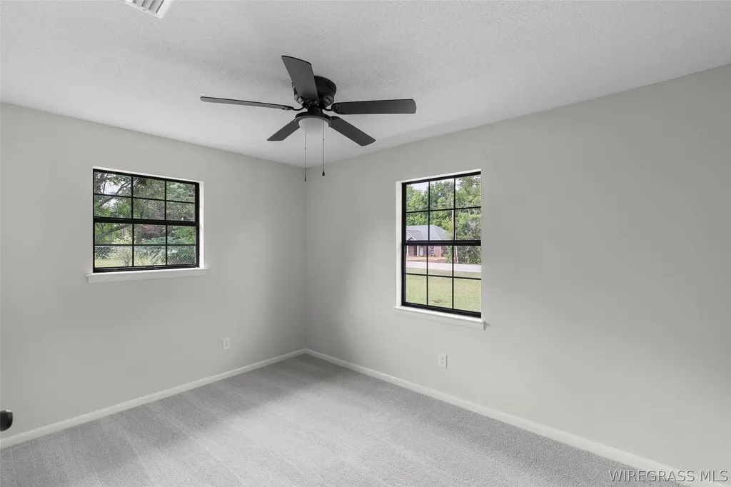402 Coppinville Road Enterprise AL 36330
