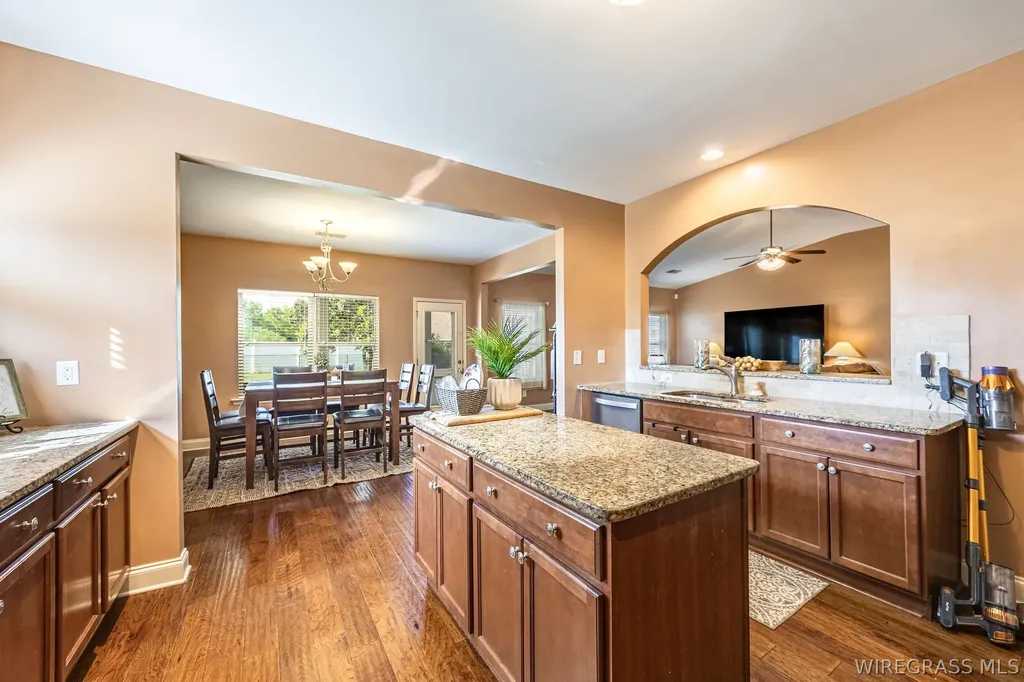 277 Silver Maple Lane Dothan AL 36301