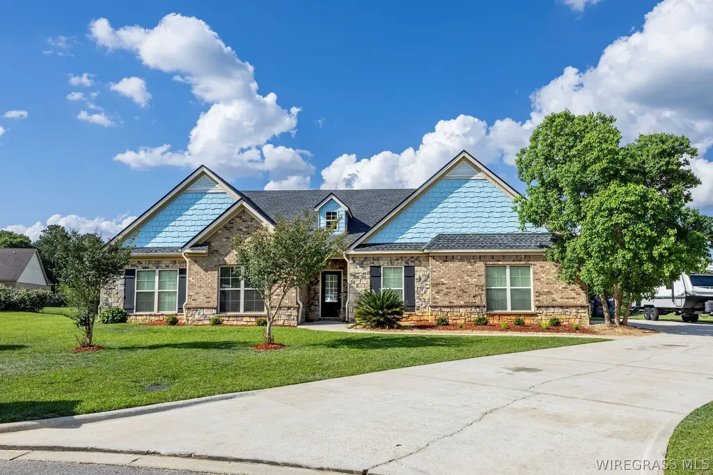 277 Silver Maple Lane Dothan AL 36301