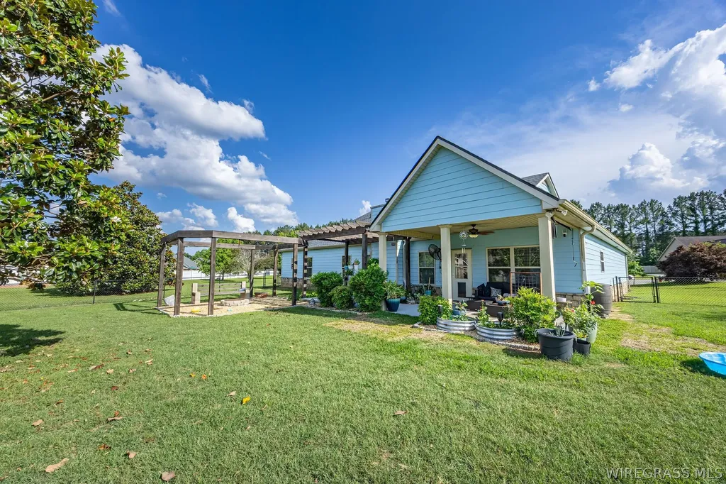 277 Silver Maple Lane Dothan AL 36301