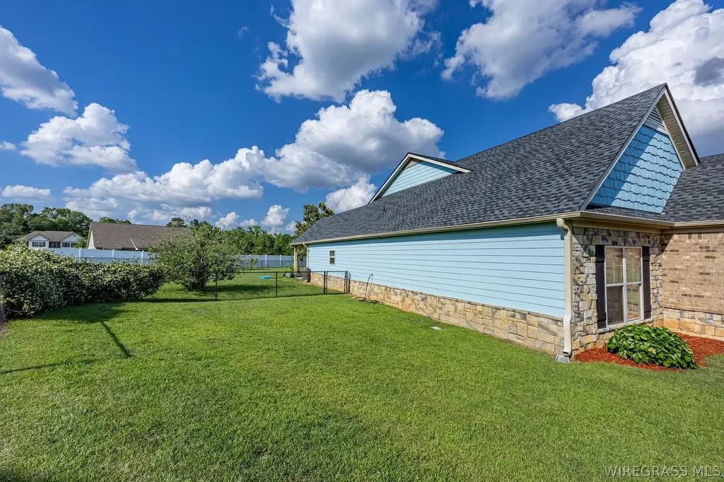 277 Silver Maple Lane Dothan AL 36301