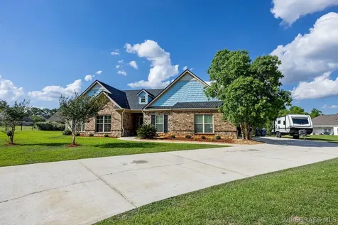 277 Silver Maple Lane Dothan AL 36301