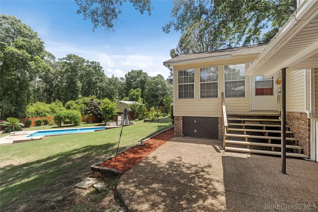 102 Bermuda Way Enterprise AL 36330