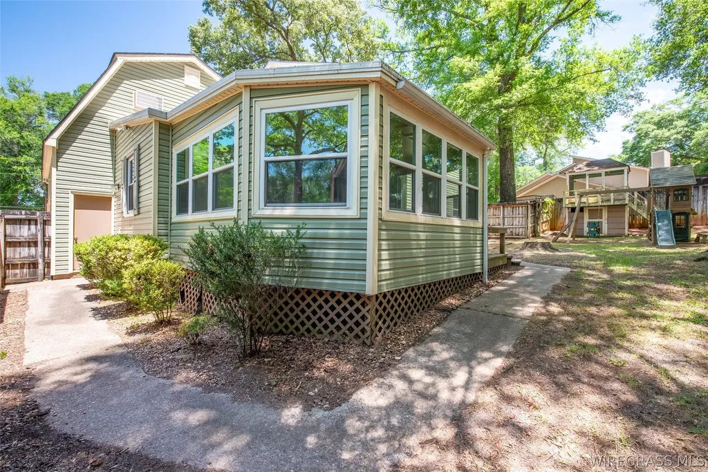 402 Wildwood Drive Enterprise AL 36330