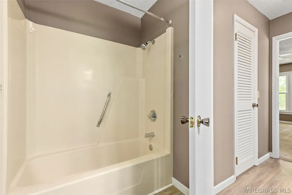 402 Wildwood Drive Enterprise AL 36330