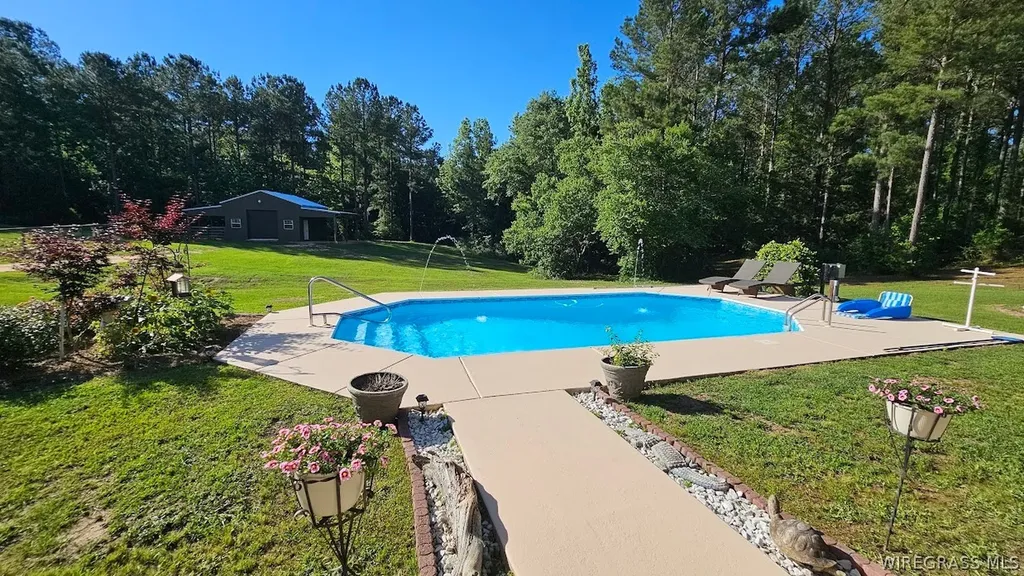 2283 County Road 50 Ozark AL 36360