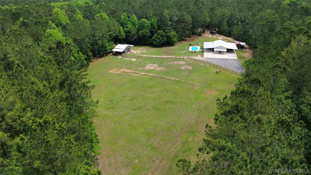 2283 County Road 50 Ozark AL 36360