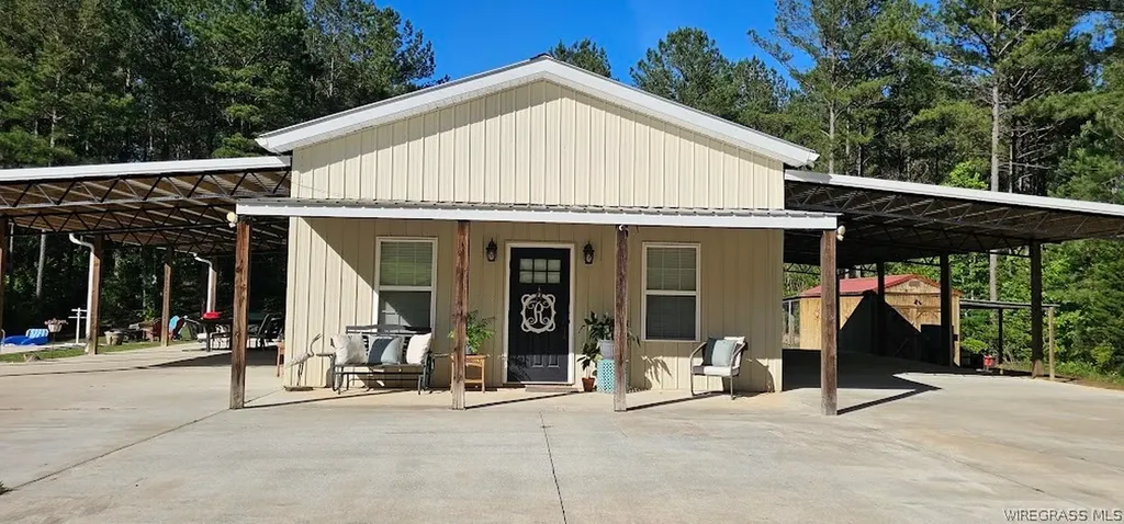2283 County Road 50 Ozark AL 36360