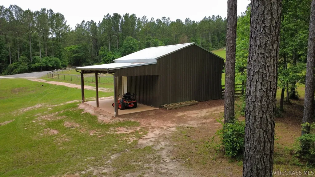 2283 County Road 50 Ozark AL 36360