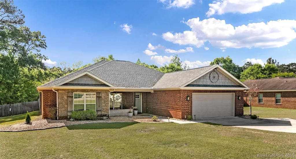 782 County Road 539 Road Enterprise AL 36330