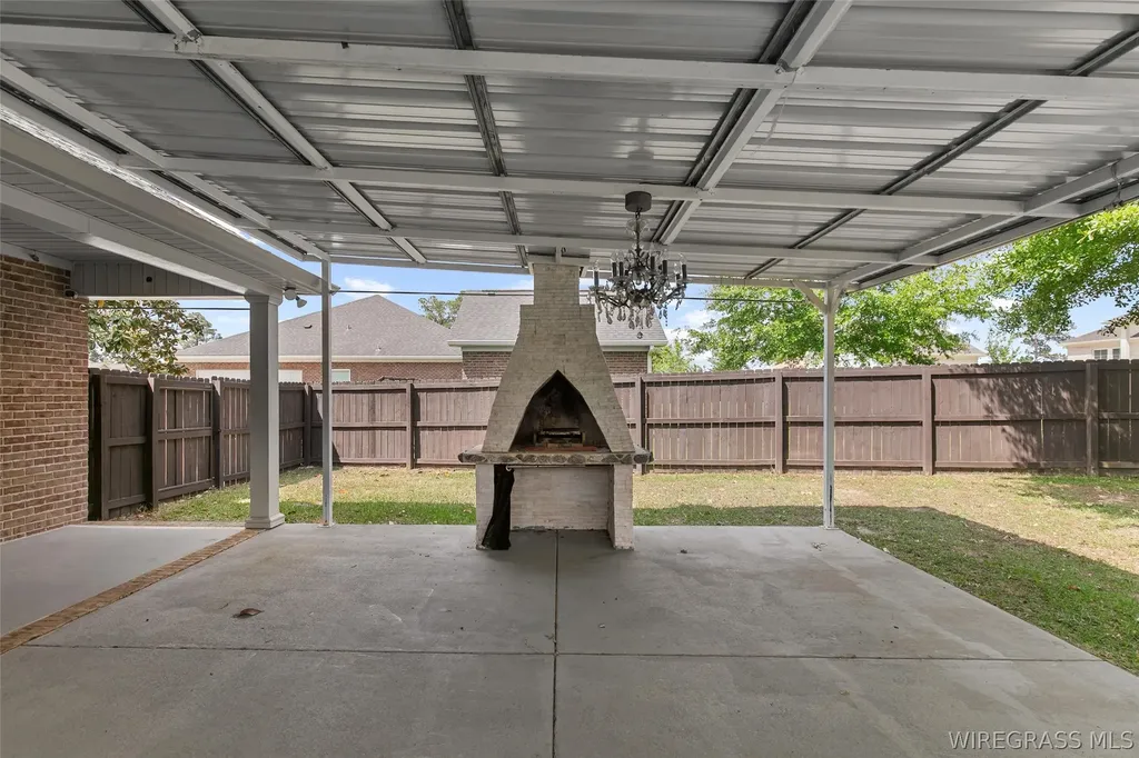 202 Cotton Ridge Lane Dothan AL 36301
