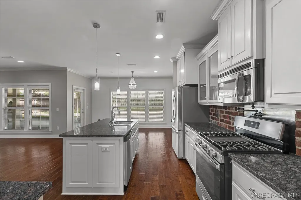 202 Cotton Ridge Lane Dothan AL 36301